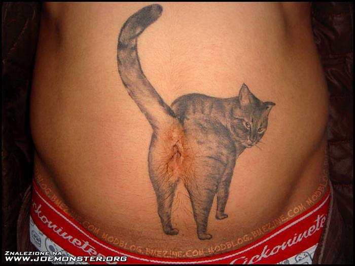 I tatuaggi più brutti (e assurdi) del mondo
