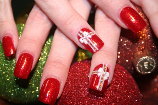 Nail Art Natalizie: Tante Idee per Rendere Uniche le tue Unghie