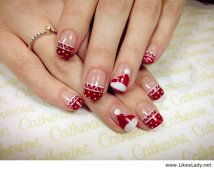 Nail Art Natalizie: Tante Idee per Rendere Uniche le tue Unghie
