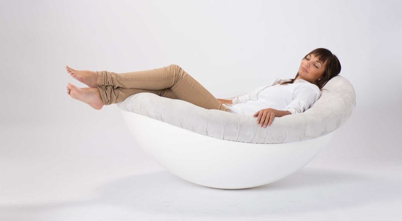 Sedie e Poltrone dal Design Unico che Stravolgeranno la Tua Casa