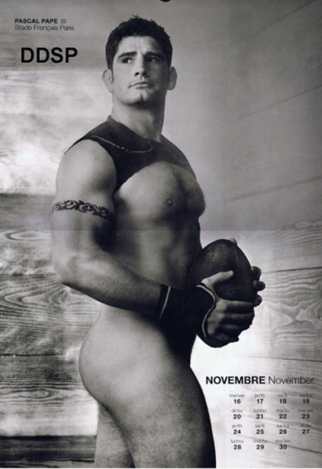 Gli Sportivi Francesi messi a Nudo: il Calendario "Dieux du Stade"