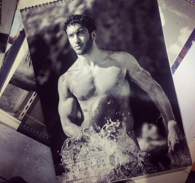 Gli Sportivi Francesi messi a Nudo: il Calendario "Dieux du Stade"
