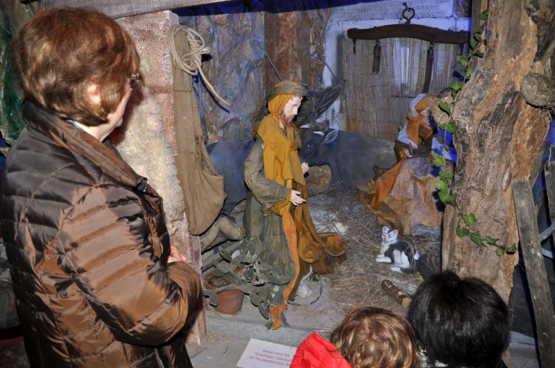 Presepe con Pastori Gay: Le Prime Fotografie