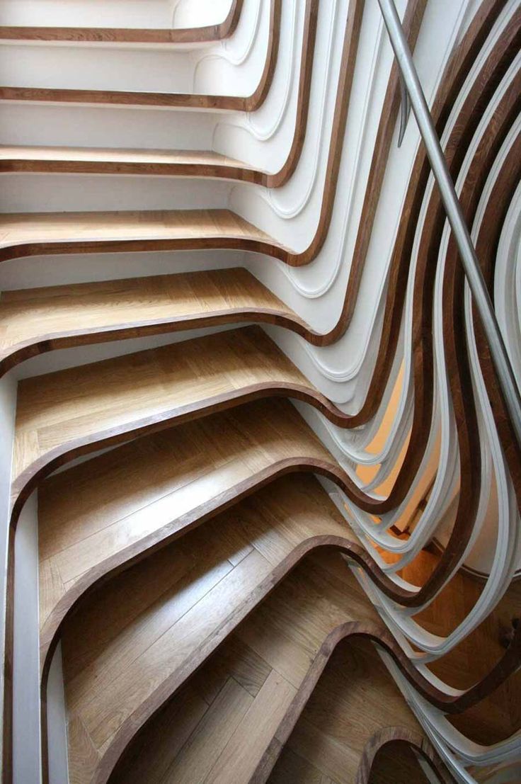 Scale Insolite e Creative: per Sconvolgere la tua Idea di Gradini!