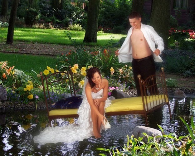Le Peggiori Foto di Matrimonio Degli Album di Nozze