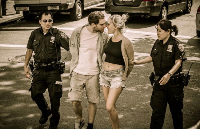 Persone Estremamente Fotogeniche nei Momenti più Assurdi
