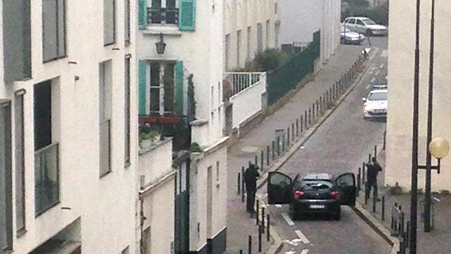 Strage a Parigi nella sede Charlie Hebdo: Ecco le Foto