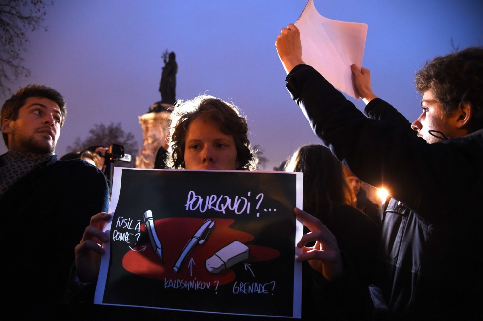 Strage a Parigi nella sede Charlie Hebdo: Ecco le Foto