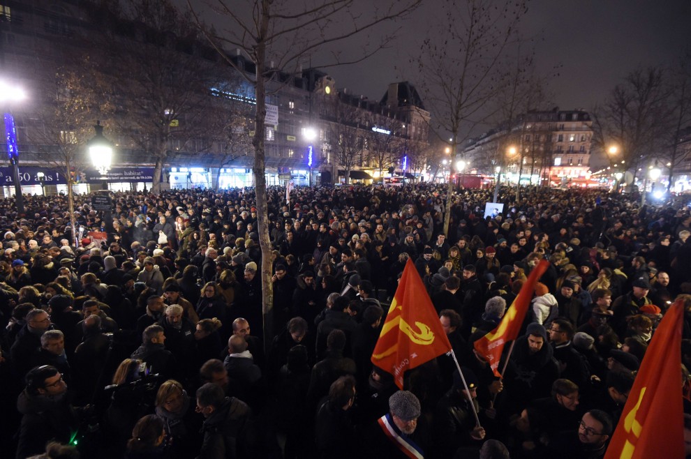 Strage a Parigi nella sede Charlie Hebdo: Ecco le Foto