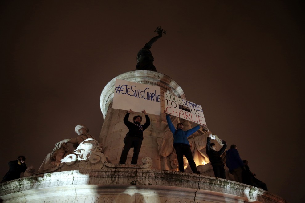 Strage a Parigi nella sede Charlie Hebdo: Ecco le Foto