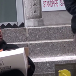 Pizza Gratis ad un Senzatetto: il Video che vi Farà Vedere le Cose in Modo Diverso