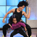Bambina di 3 Anni Balla Beyoncè e Diventa una Star