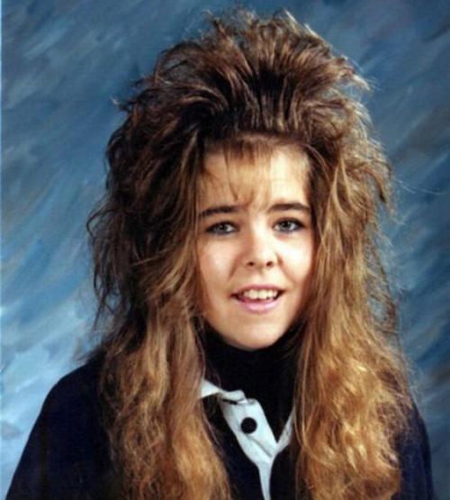 Le Peggiori Foto (e Pettinature) degli Anni '80 e '90 che vi faranno Rabbrividire