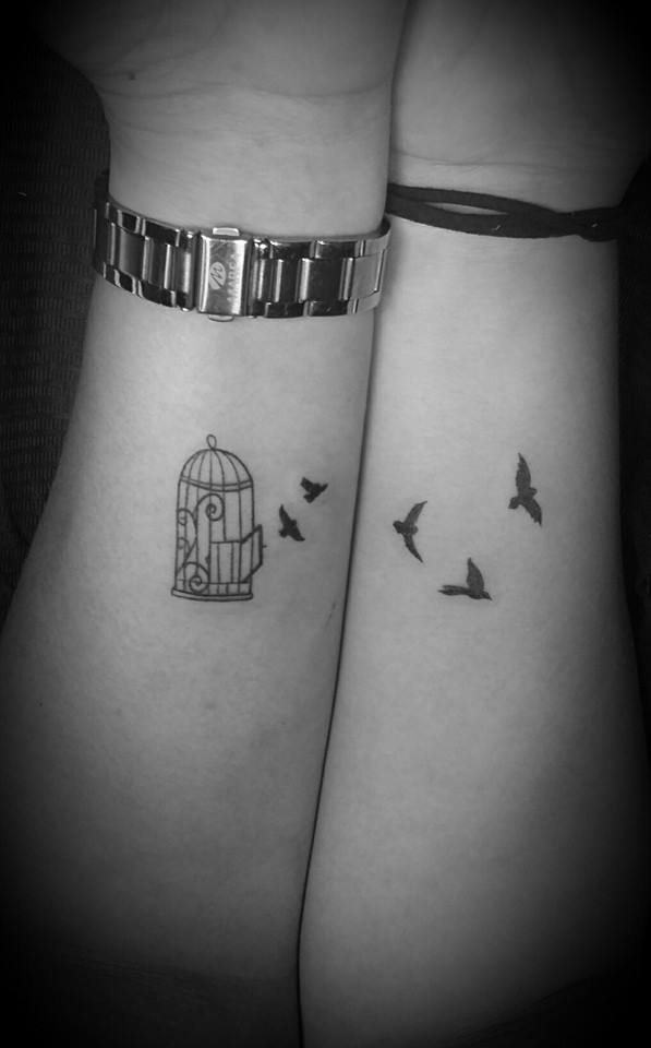 Le Più Belle Idee per Tatuaggi di Coppia da Fare con il Tuo Partner