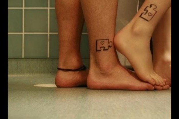Le Più Belle Idee per Tatuaggi di Coppia da Fare con il Tuo Partner