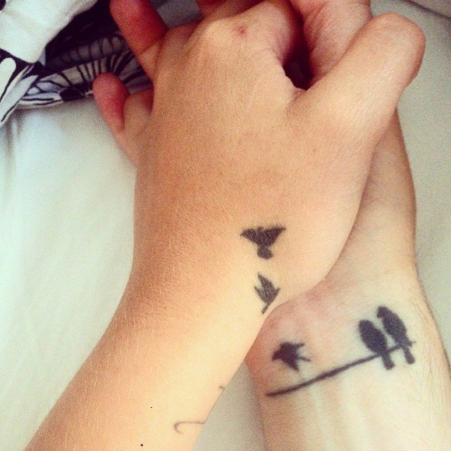 Le Più Belle Idee per Tatuaggi di Coppia da Fare con il Tuo Partner