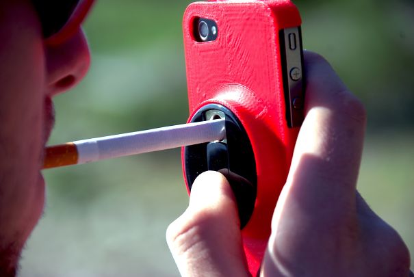 Le Cover per Smartphone Più Strane (e Folli) che Abbiate Mai Visto