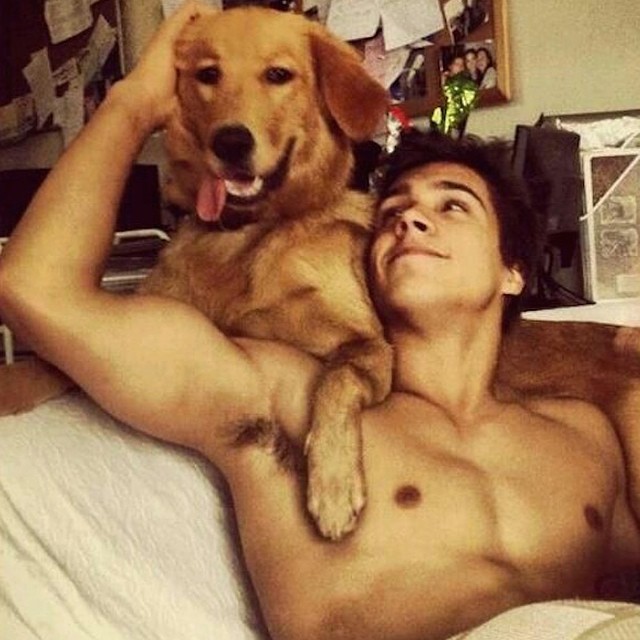 Uomini con i loro Cani: chi è più Sexy tra i due?