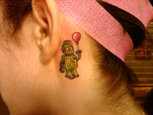 Discreti, Minimal e Sexy: 40 Idee per Tatuaggi dietro l'Orecchio
