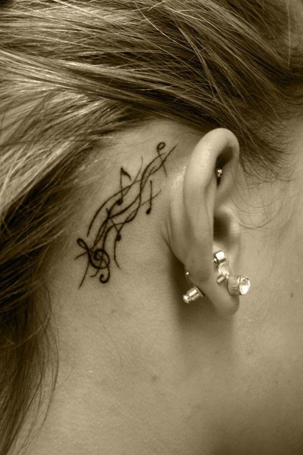 Discreti, Minimal e Sexy: 40 Idee per Tatuaggi dietro l'Orecchio