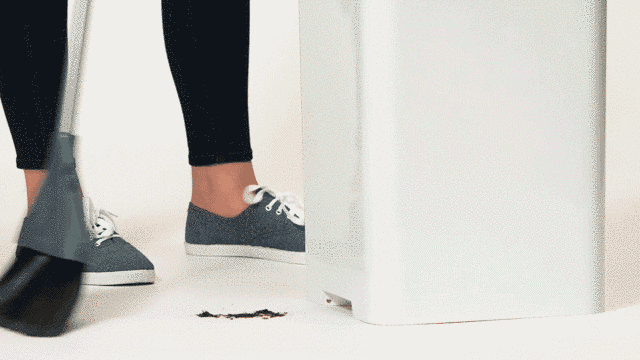 Persone Troppo Pigre per Pulire Casa: ecco le Invenzioni più Assurde