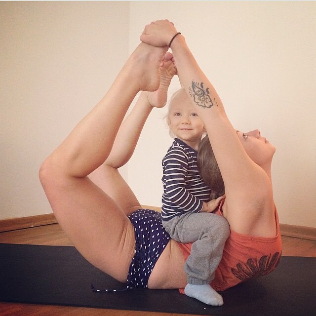 Lo Yoga? Lo Faccio con la Mamma: Ecco le Dolcissime Foto!