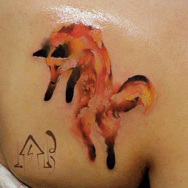 15 Magnifici Tatuaggi "Pixelati" che Sembrano Difettati