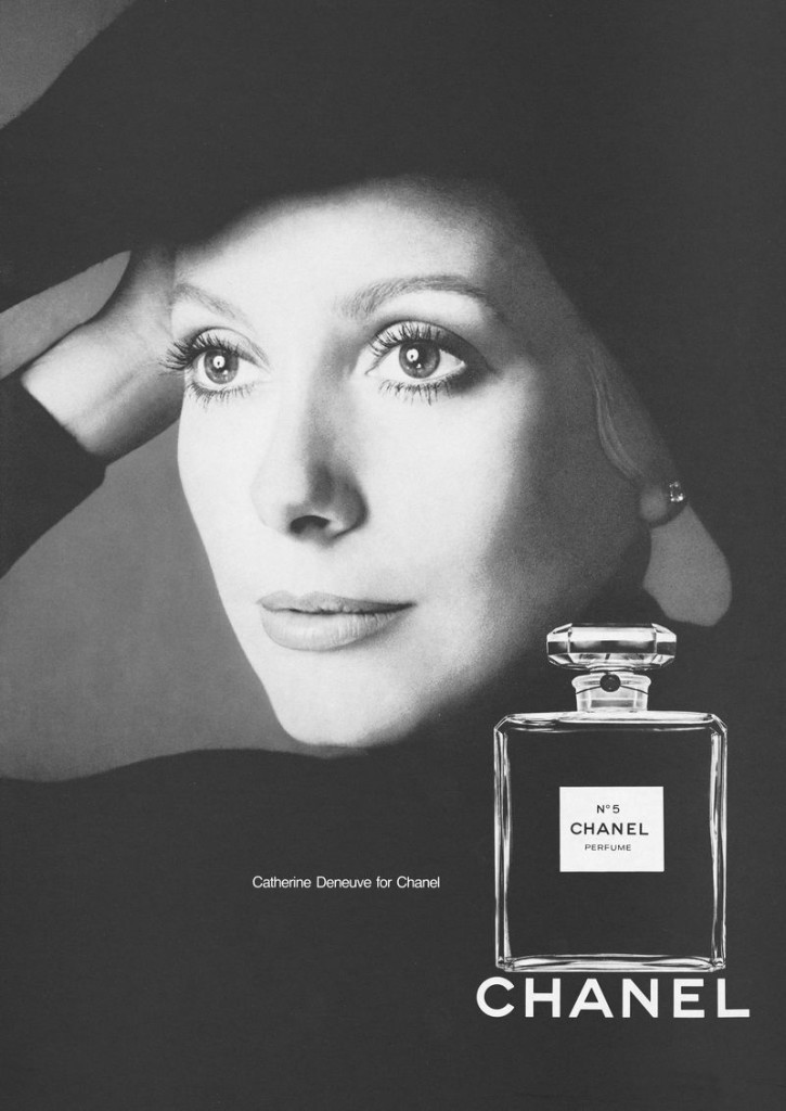 Il mito di Coco e della Maison Chanel in 18 scatti indimenticabili