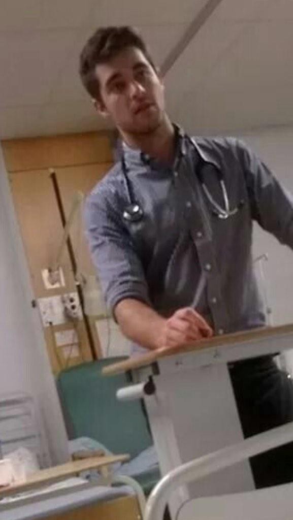 Altro che Grey's Anatomy e E.R.: ecco i 24 Medici più Belli di Instagram!