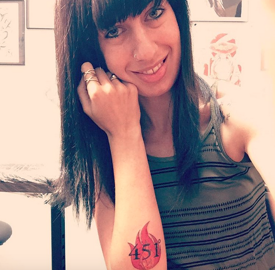 15 Poetici Tatuaggi Ispirati ai nostri Libri più Amati