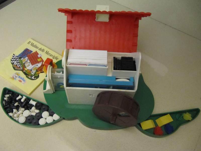 Le più Celebri Sorpresine Kinder e del Mulino Bianco degli Anni '80 e '90