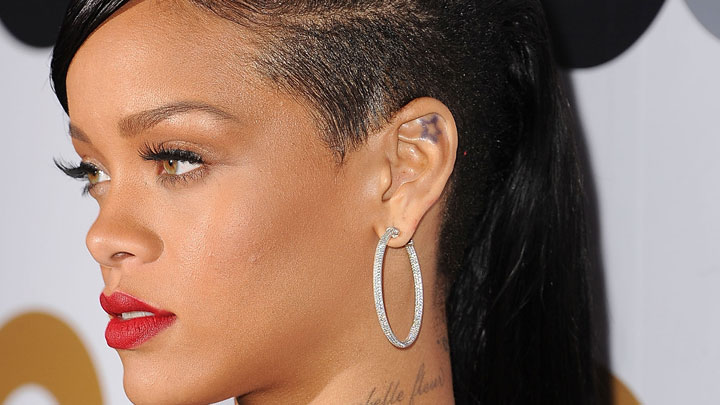 I 34 Tatuaggi più Belli e Graziosi delle Celebrities!