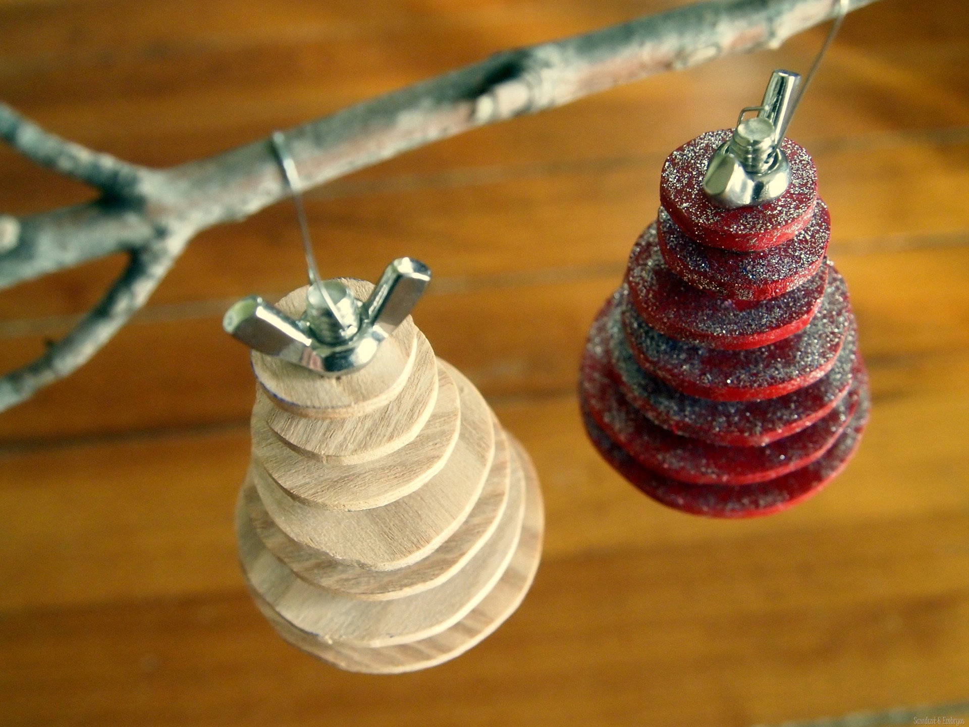 Rendi unico il tuo albero di Natale con i decori fai da te