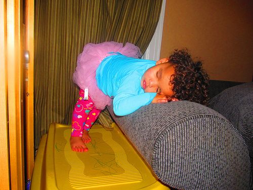 36 Bambini che Si Addormentano Davvero Ovunque!