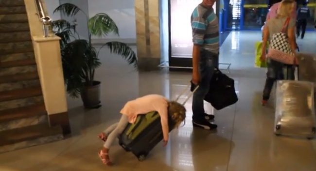 36 Bambini che Si Addormentano Davvero Ovunque!