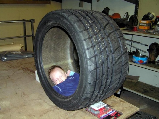 36 Bambini che Si Addormentano Davvero Ovunque!