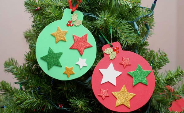 Rendi unico il tuo albero di Natale con i decori fai da te