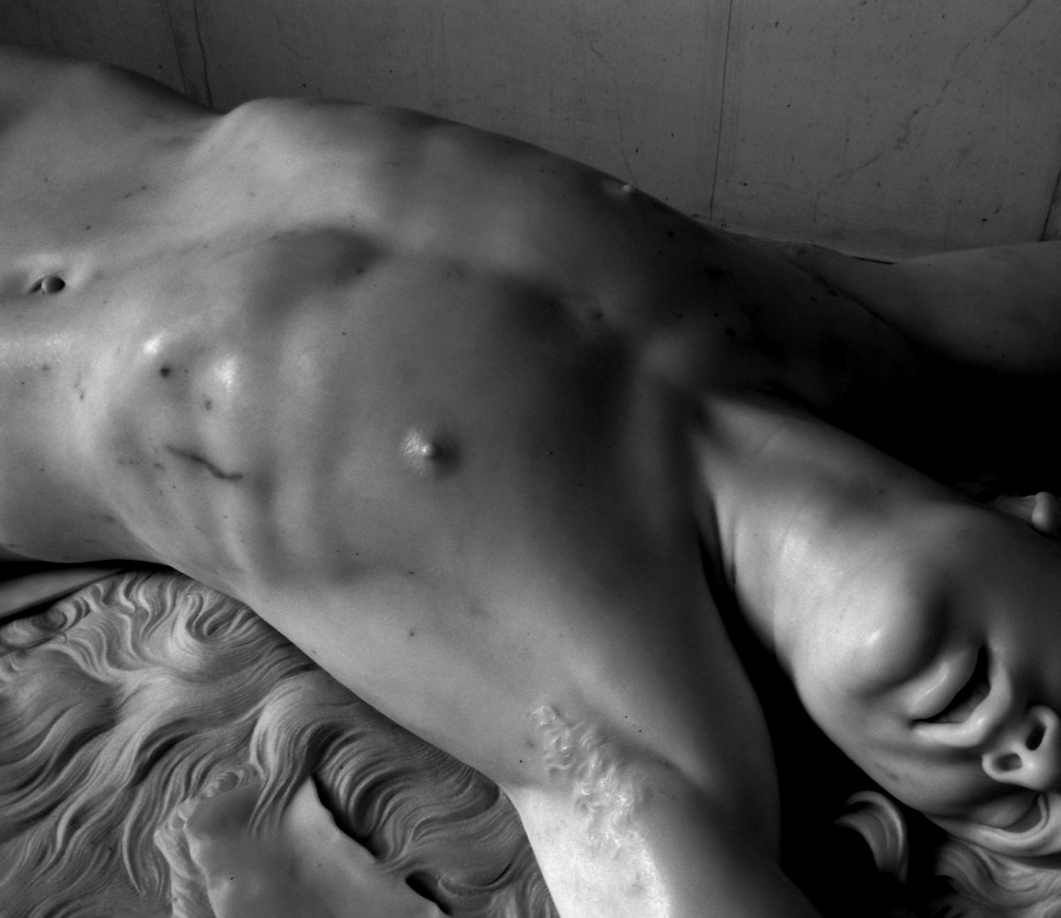 24 Statue Così Sensuali da Sembrare Vive e in Carne e Ossa