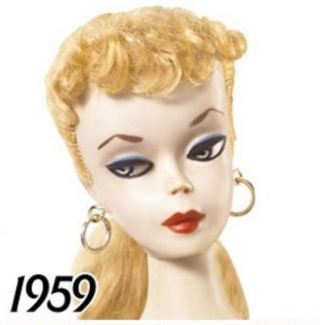 57 Anni di Barbie in 57 Scatti: Ecco Come è Cambiata dal 1959 ad Oggi! 57 Anni di Barbie in 57 Scatti: Ecco Come è Cambiata dal 1959 ad Oggi!