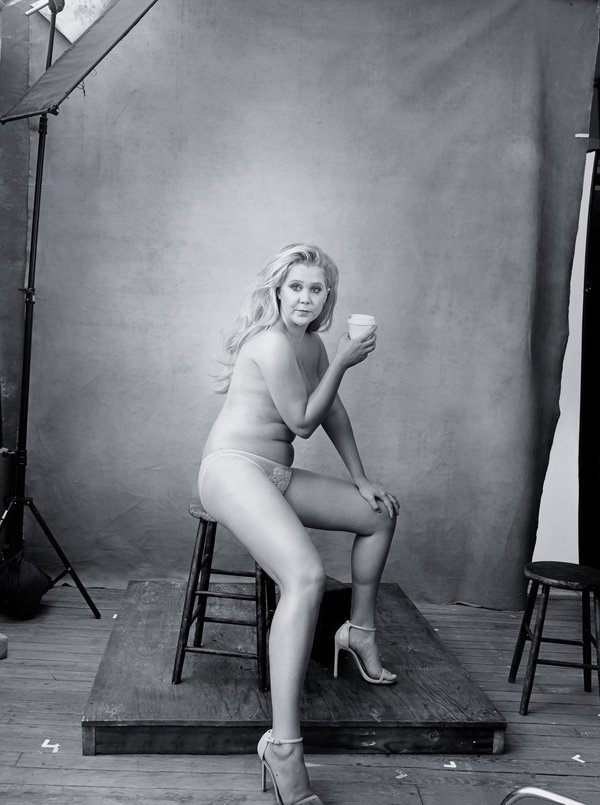 Calendario Pirelli 2016: Poco Nudo, Solo Donne Forti e di Successo - FOTO