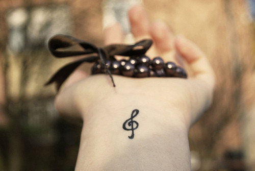 35 Tatuaggi Piccoli e Delicati che Ogni Ragazza Vorrebbe!
