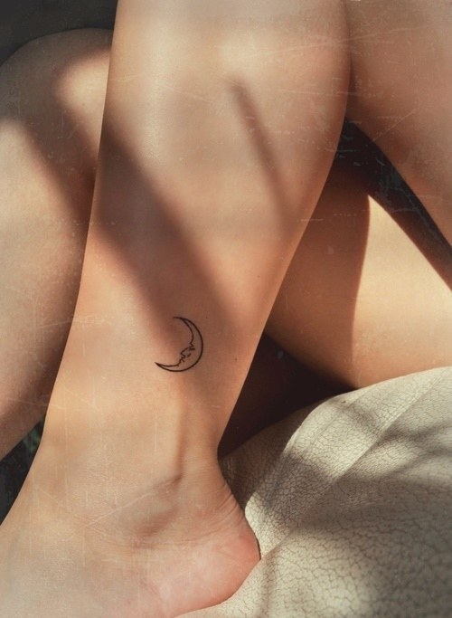 35 Tatuaggi Piccoli e Delicati che Ogni Ragazza Vorrebbe!