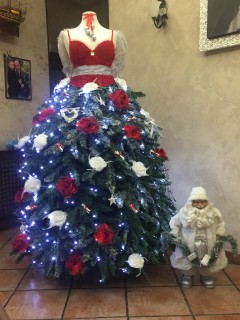 Natale Low Cost: alberi di natale creativi... anche senza aghi!