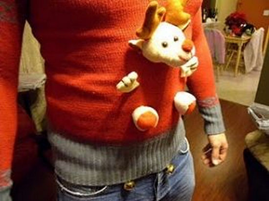 I 37 Maglioni da Non Indossare questo Natale (e neanche per i prossimi)