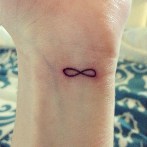 35 Tatuaggi Piccoli e Delicati che Ogni Ragazza Vorrebbe!