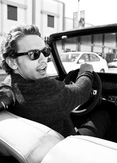 35 Uomini Decisamente Hot al Volante. Chi Farebbe un Giro con Loro?