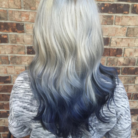 Denim Hair: la Nuova Tendenza 2016 che Colora i Capelli Come i Jeans!