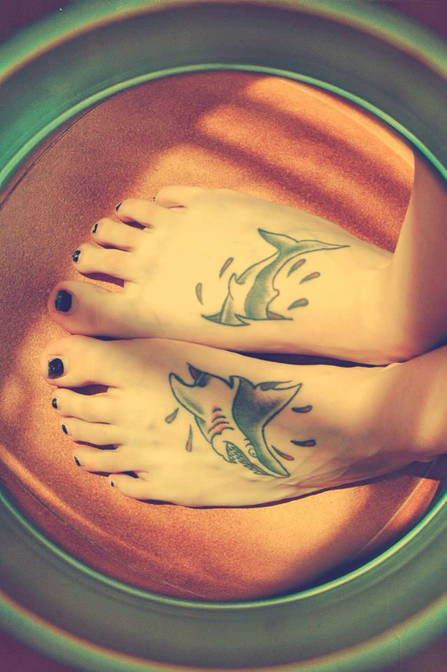 30 Idee per un Tatuaggio ai Piedi Sensuale di cui Non Pentirsi Mai!