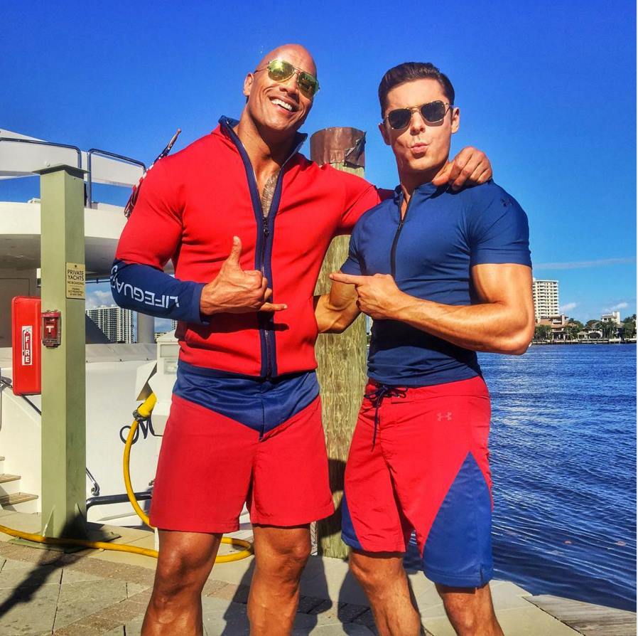 Baywatch: Ecco le Prime Foto sul Set del Film con Dwayne Johnson e Zac Efron