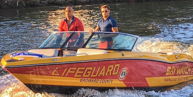 Baywatch: Ecco le Prime Foto sul Set del Film con Dwayne Johnson e Zac Efron